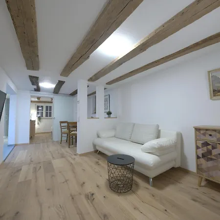 Moderner Altstadt-Diamant Buchen  Exterior photo
